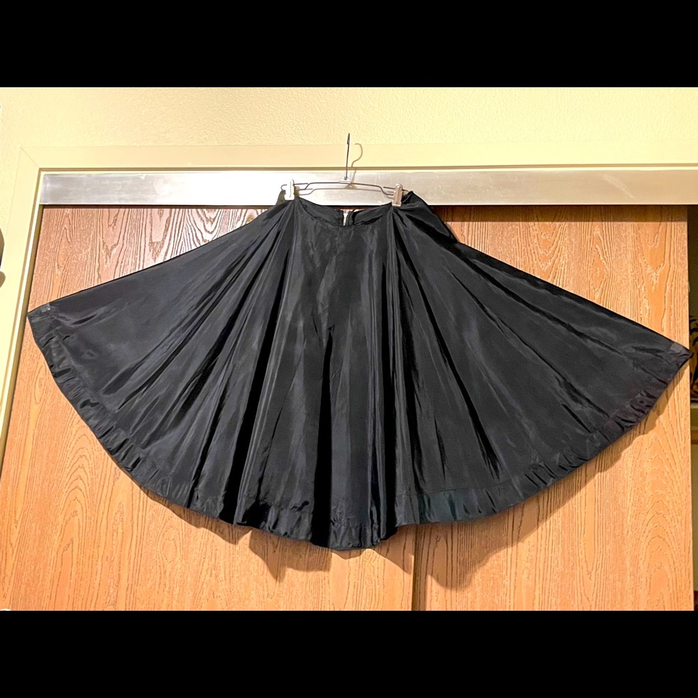 Antique full 40s Slip/Skirt Ruffled hem RARE from Vtg designer cocktail dress